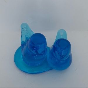 Vintage Set 2 pc Bluebird of Happiness Art Glass
Great condition.
Pre-loved